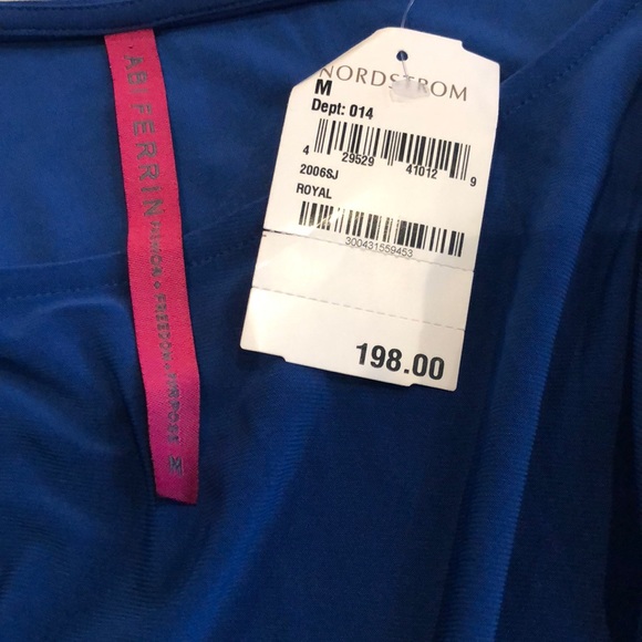 Blue top - Picture 3 of 6